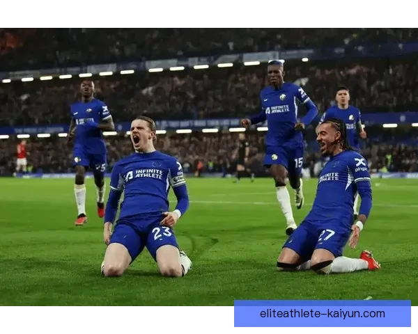 英超战场上，维拉表现稳健，状态回暖引发关注。